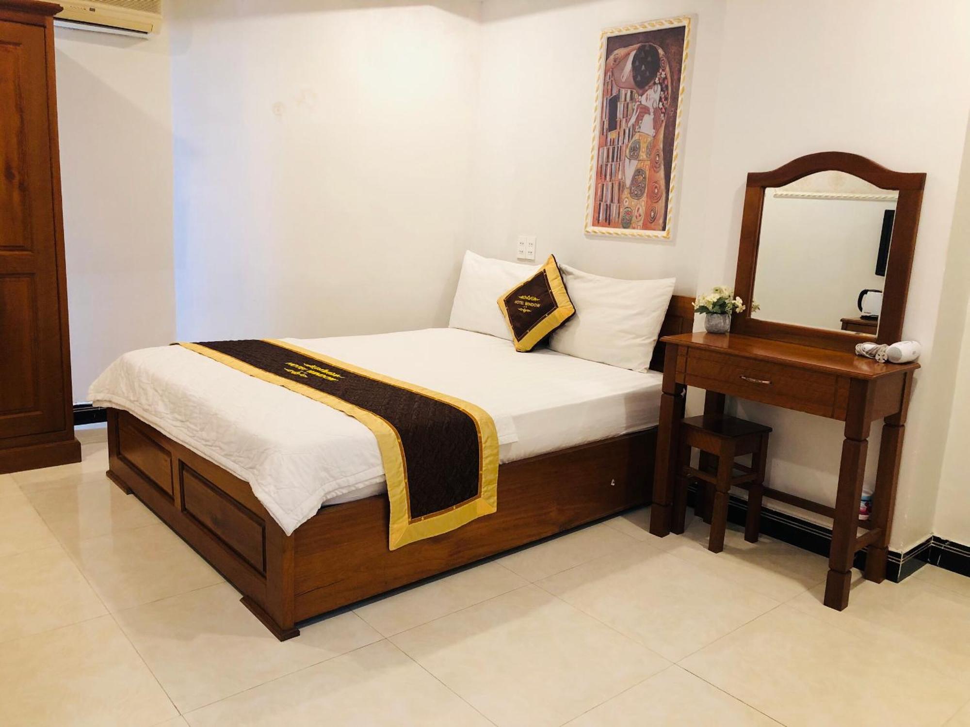 Window 1 Hotel Kon Tum Exterior photo